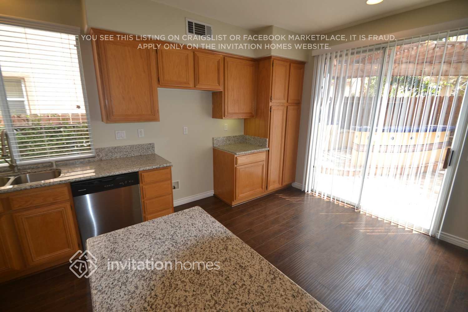 Building Photo - 22830 Oak Knoll Dr