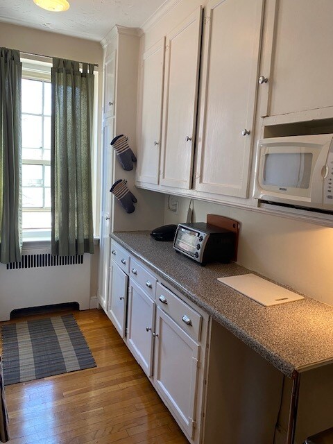 Building Photo - 339 Tappan St
