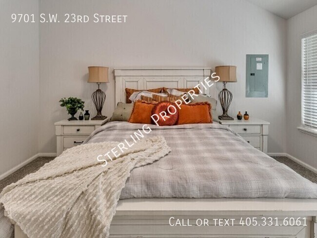 Building Photo - 9701 SW 23rd St