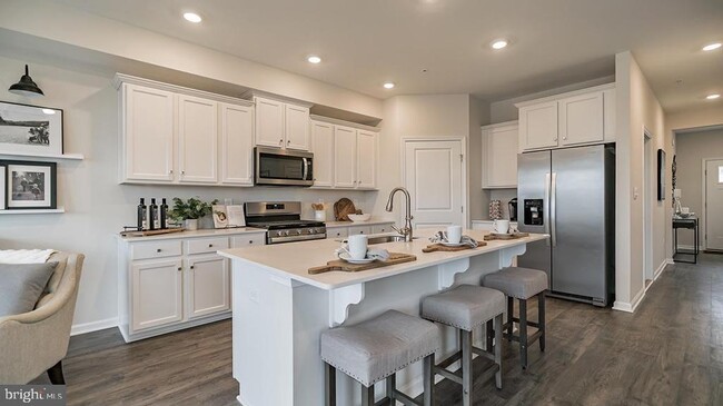 Building Photo - 1107 Meadowlark Dr