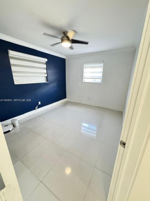 Building Photo - 1170 W 33rd Pl