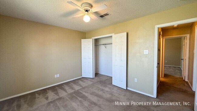 Building Photo - 7514 Paris Ave