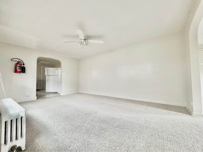 Building Photo - 2618 73rd Ave