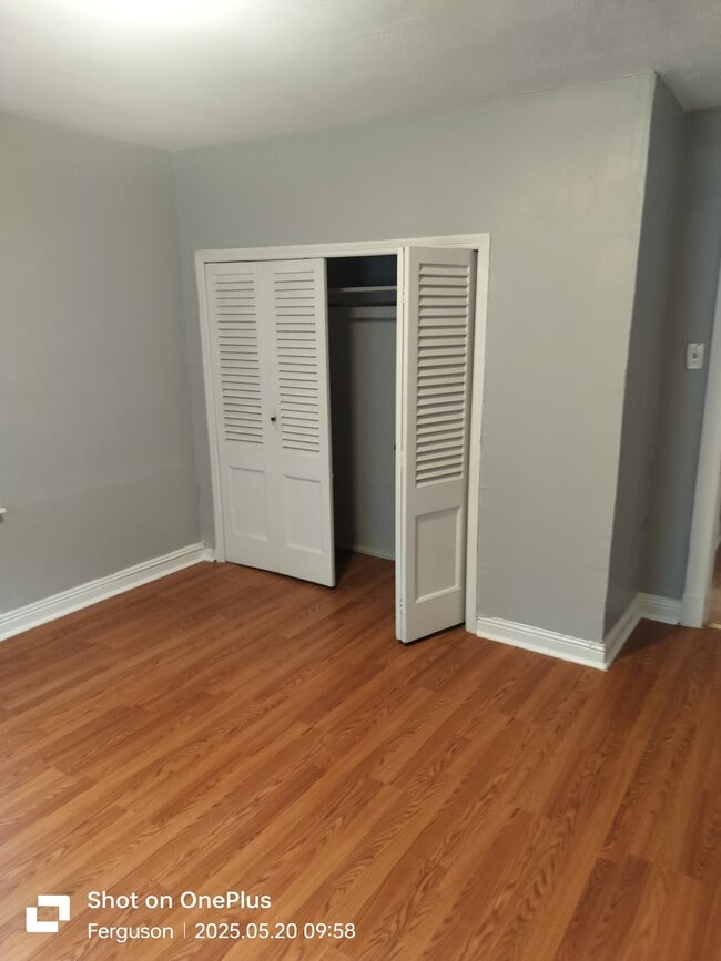 Building Photo - 811 Arline Dr