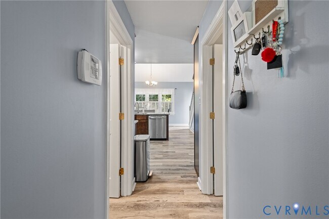 Building Photo - 12605 Jolly Pl