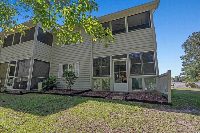 Building Photo - 1290 White Tree Ln