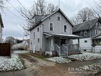 Building Photo - Spacious 4-Bedroom Single-Family Home Avai...