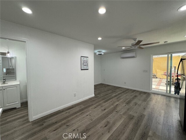 Building Photo - 6838 Aura Ave