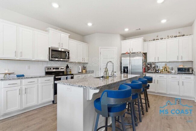 Building Photo - 5159 Fairbury Way