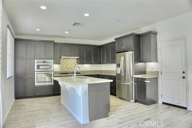 Building Photo - 1121 N Ventana Ln