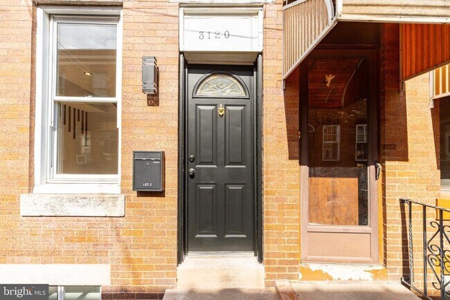 Building Photo - 3120 Tilton St