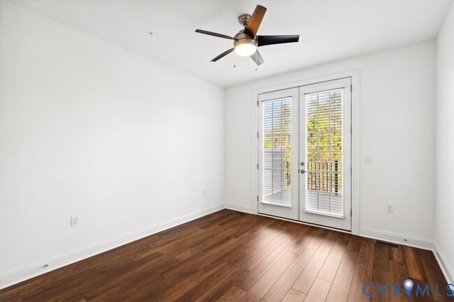 Building Photo - 1722 Old Brick Rd