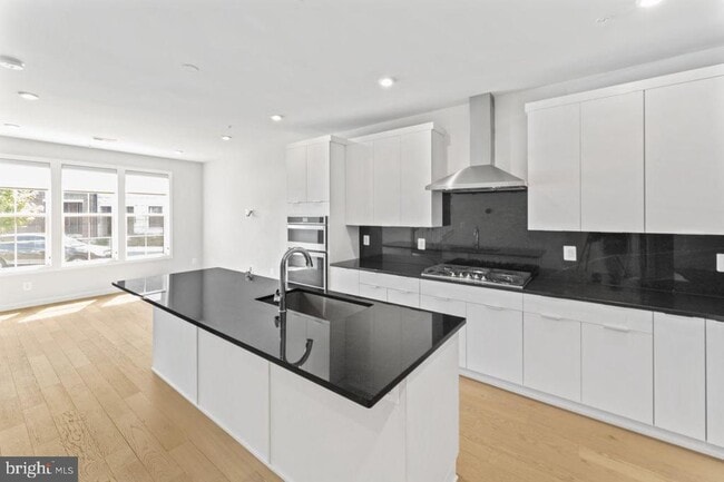 Building Photo - 22328 Roanoke Rise Terrace