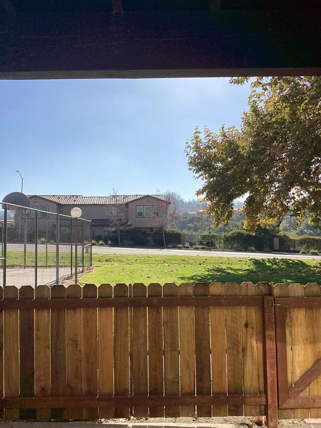 Building Photo - Large Two Story Condo In the Orcutt Bluffs with Easy Access to 135/Vandenberg SFB