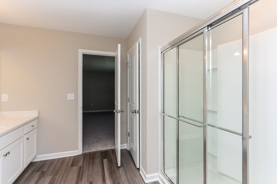 Building Photo - 939 Kelly Fern Lp