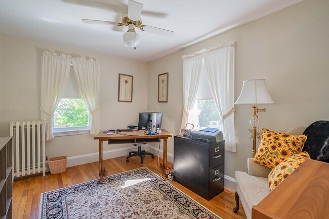 Building Photo - 22 Crescent Hill Ave