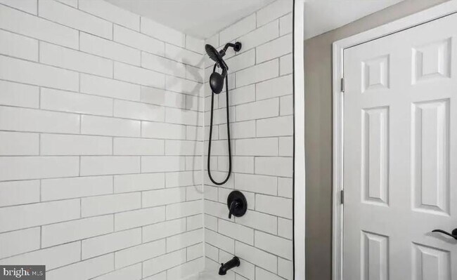 Building Photo - 7502 Alfred Dr