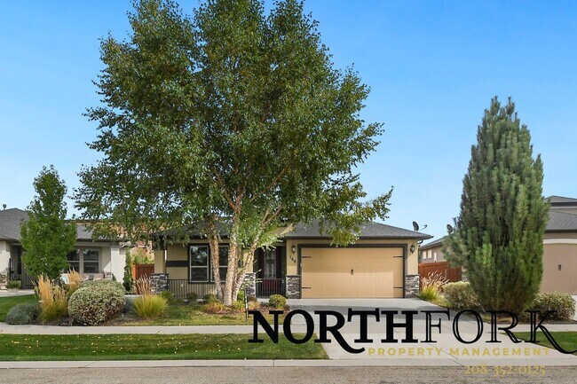 Primary Photo - Desirable Star Home Coupled with Convenience