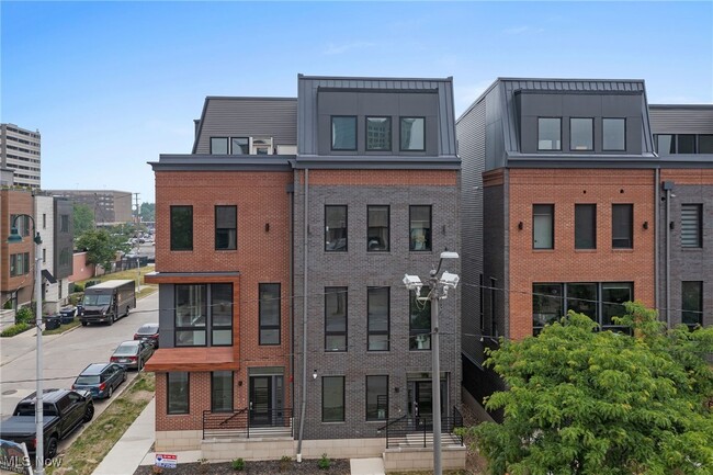 Building Photo - 1411 Superior Ave