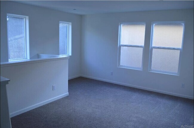 Building Photo - 260 Shafer Ave