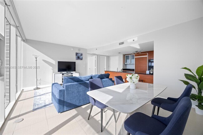 Building Photo - 1830 S Ocean Dr