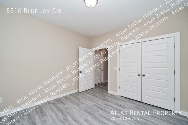 Building Photo - 5516 Blue Jay Cir