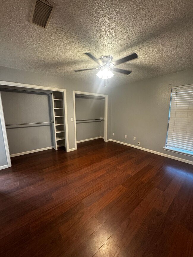 Building Photo - Charming 3bedroom, 2bath home in Estaodao