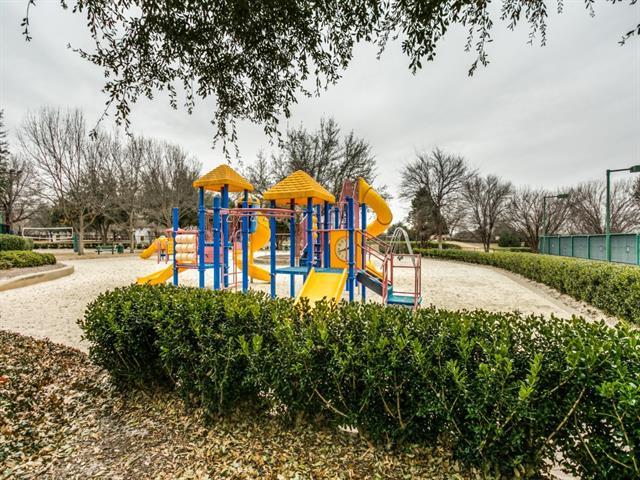 Building Photo - 1177 Sophia Dr