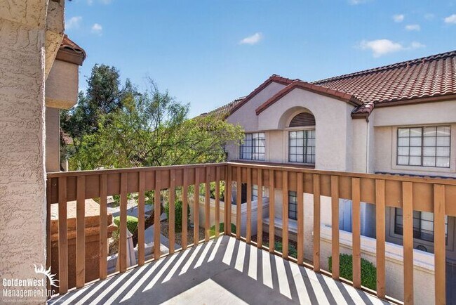 Building Photo - Beautiful 2Bdm 2Ba Condo with Community Pool in Mesa!