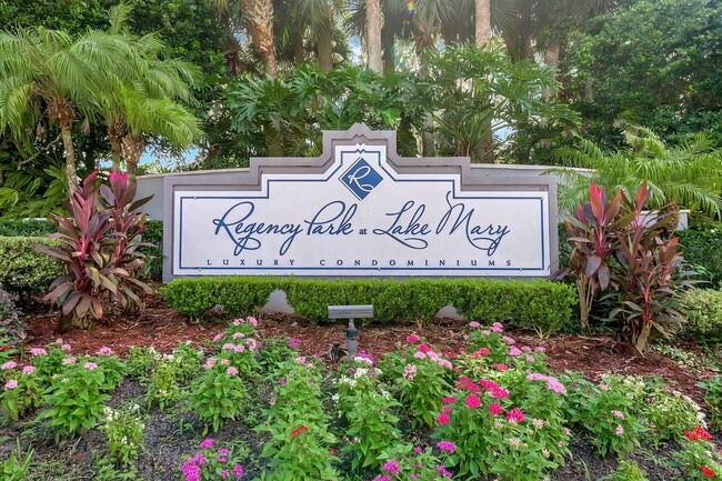 Building Photo - Beautiful LAKEFRONT Condo in Lake Mary ~ New Kitchen, New Flooring, Gated Community!