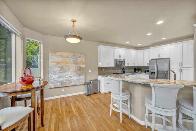 Building Photo - 4731 Ellicott Wy