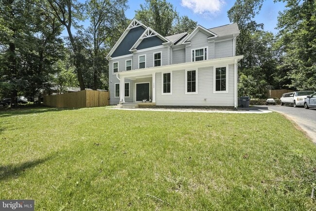 Primary Photo - 5604 Clermont Dr