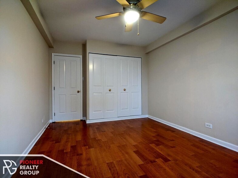 Building Photo - 4180 N Marine Dr