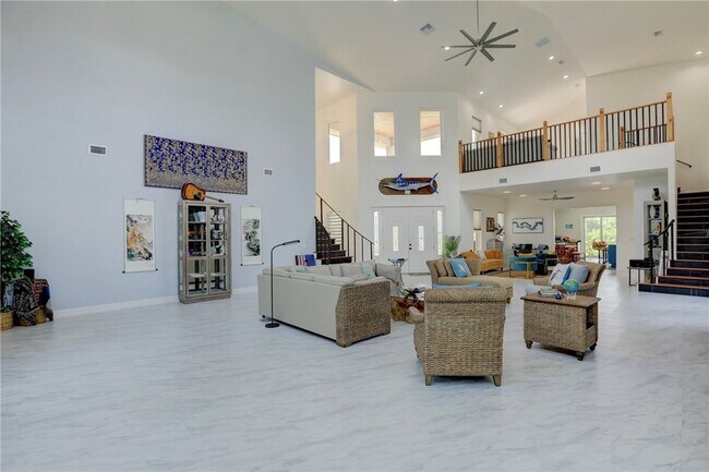 Building Photo - 7785 Grand Oak Cir