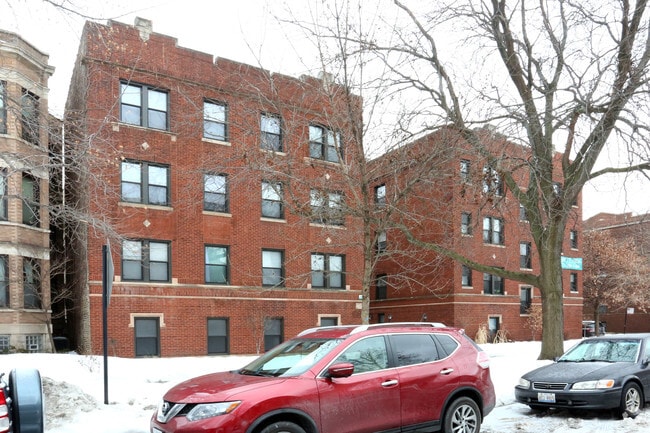 Building Photo - 4301-4309 N Winchester Ave