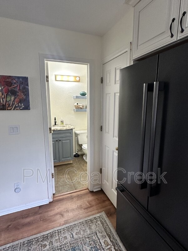 Building Photo - 761 Owl Ct