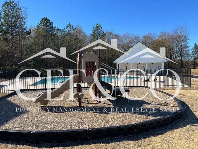 Building Photo - Spacious 5-Bedroom Home with Loft, 2-Car Garage & Neighborhood Amenities