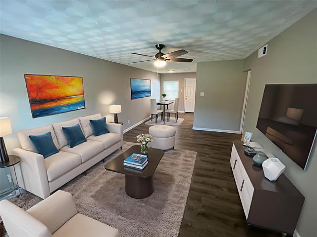 Building Photo - 705 Ivywood Dr