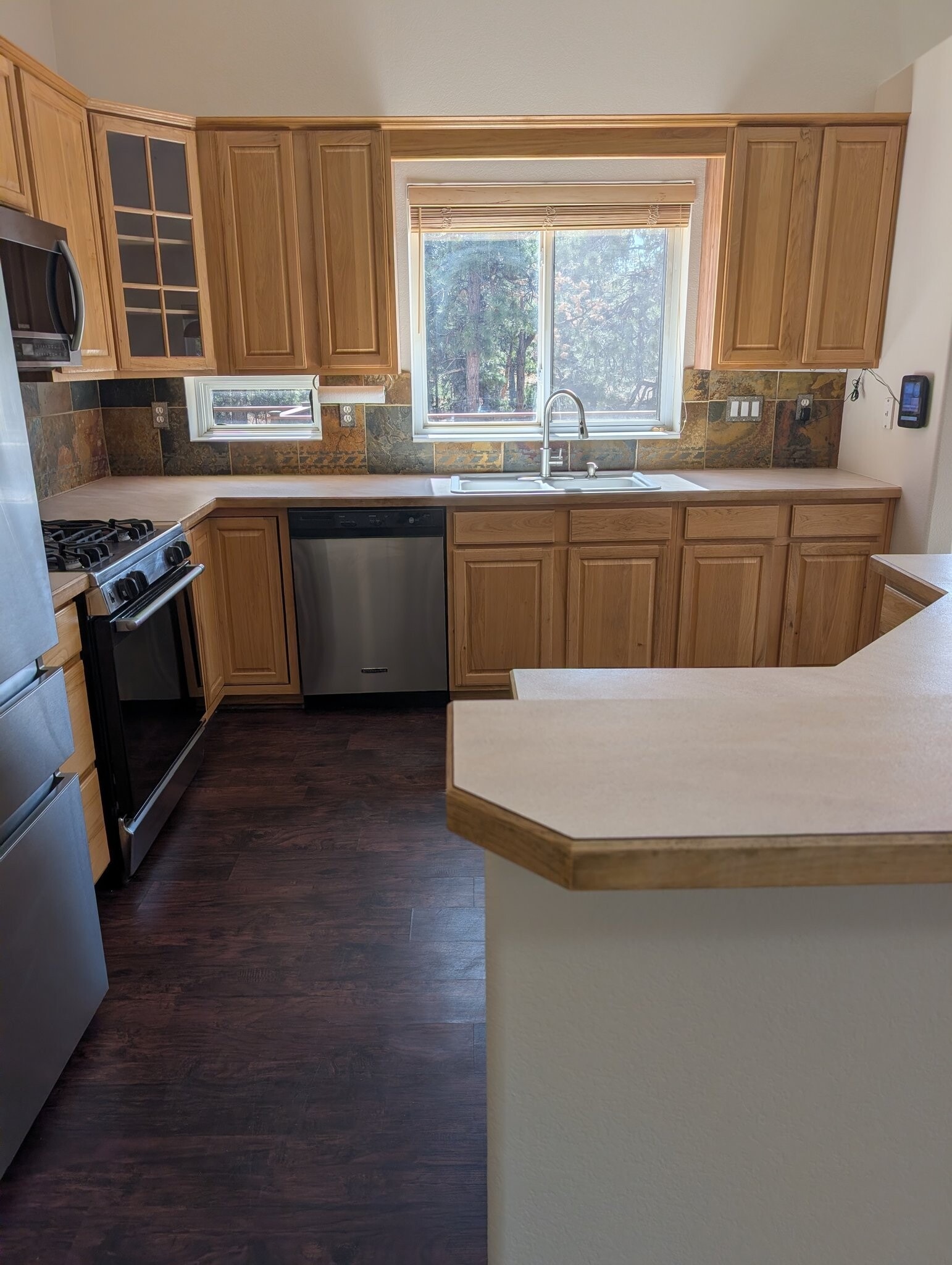 Building Photo - 5995 Burgess Rd