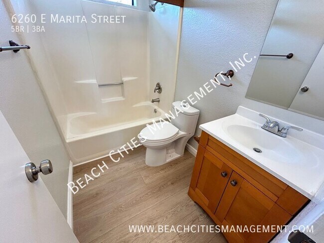 Building Photo - 6260 E Marita St