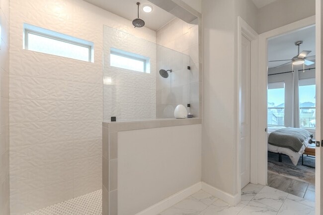 Building Photo - 24634 Songlark Bend Dr