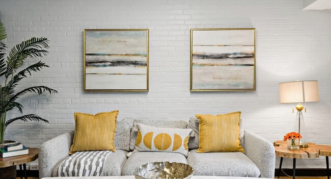 Building Photo - 3590 Water St NW