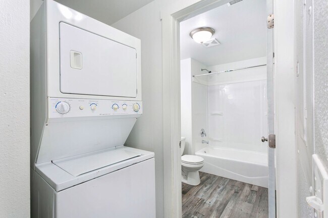 Building Photo - 5240 S Tacoma Way