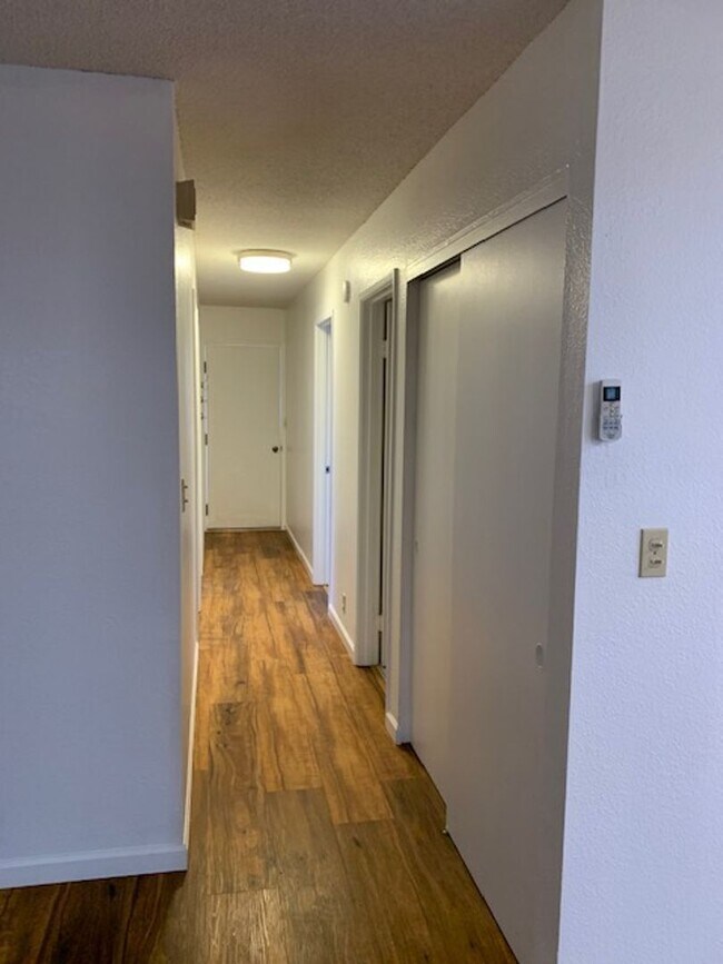 Building Photo - Waipio Gentry Home - 3 bedroom, 2.5 bath w...