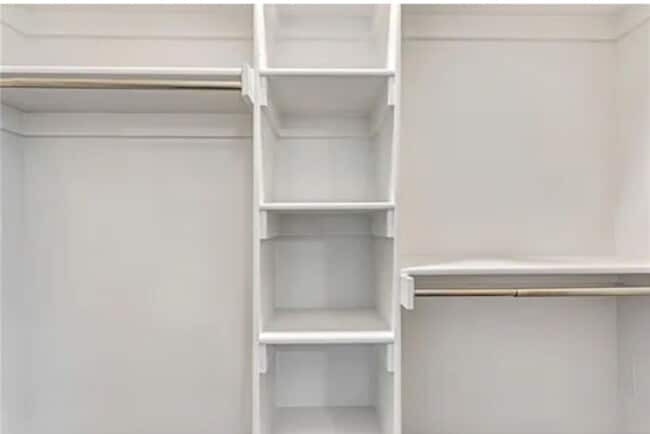 Building Photo - 919 S Rupple Rd