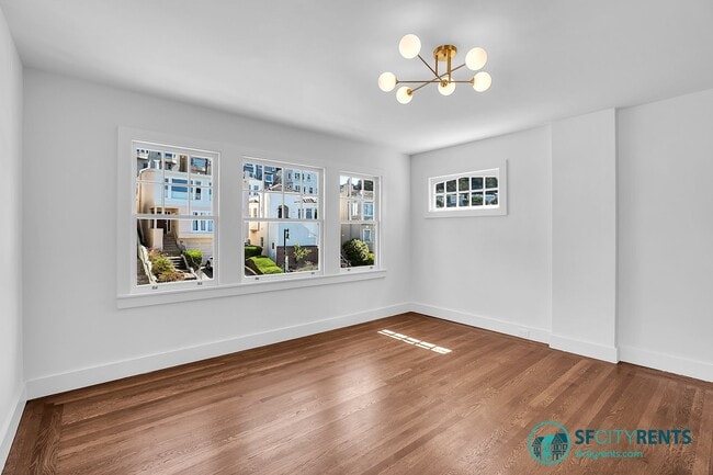 Building Photo - West Portal: Newly Remodeled Detached Sing...