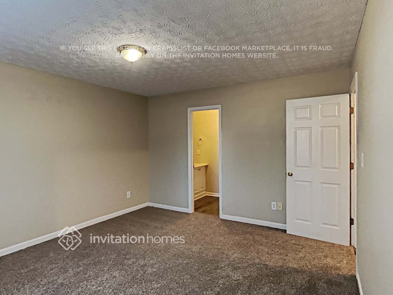 Building Photo - 70 Eastwood Forest