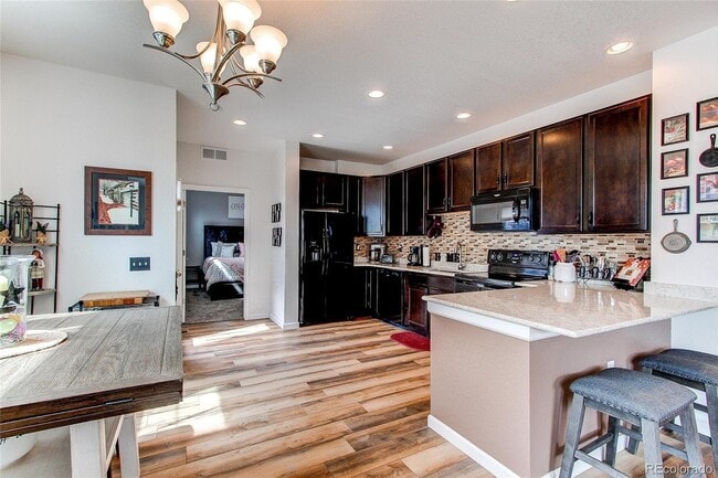 Building Photo - 4925 S Algonquian Way