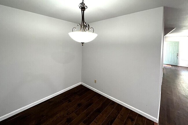 Building Photo - 3831 Cosby St