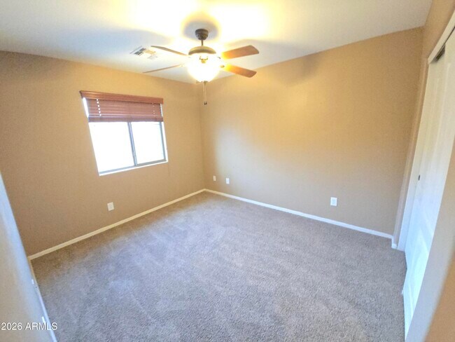 Building Photo - 15453 W Jenan Dr